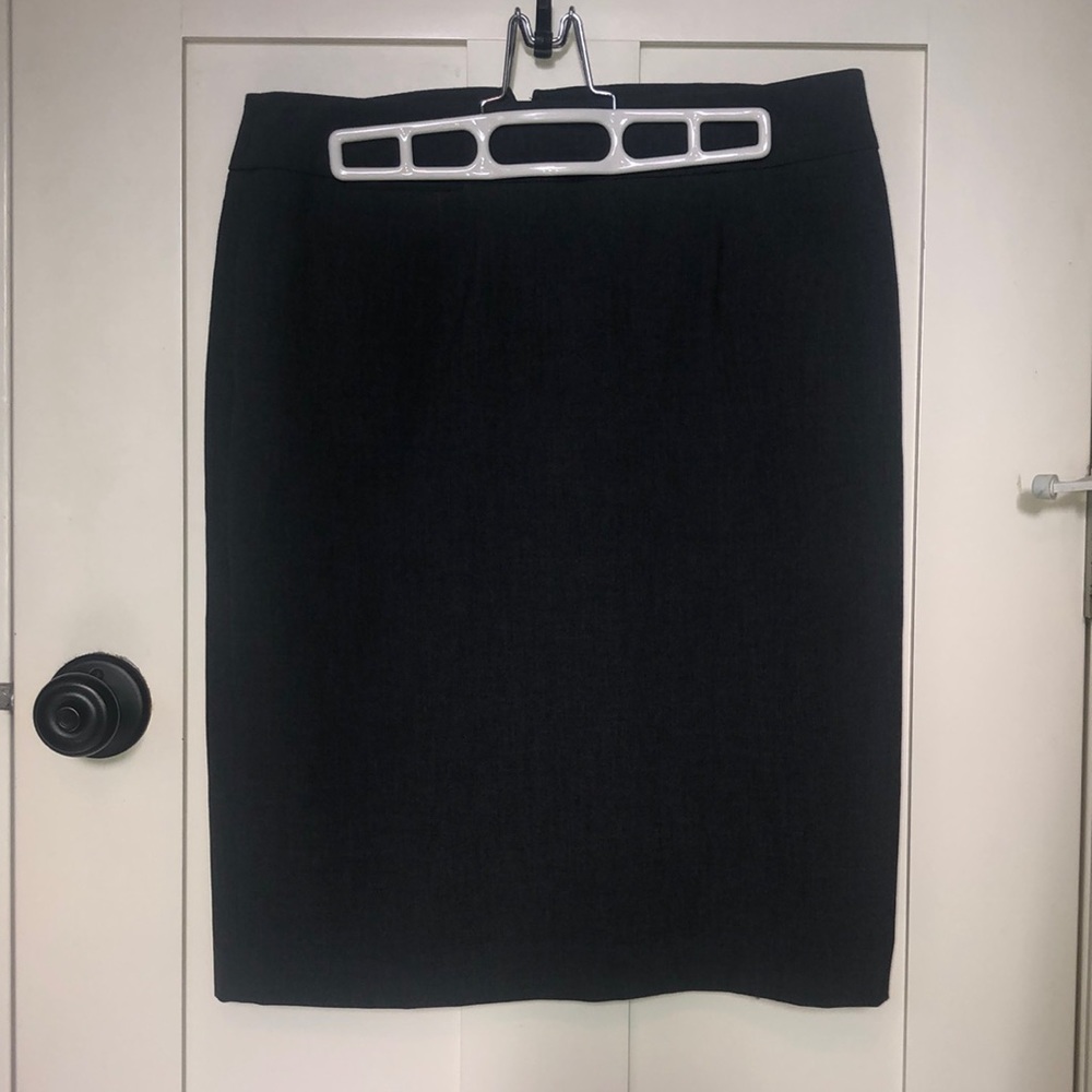 Calvin Klein Pencil skirt